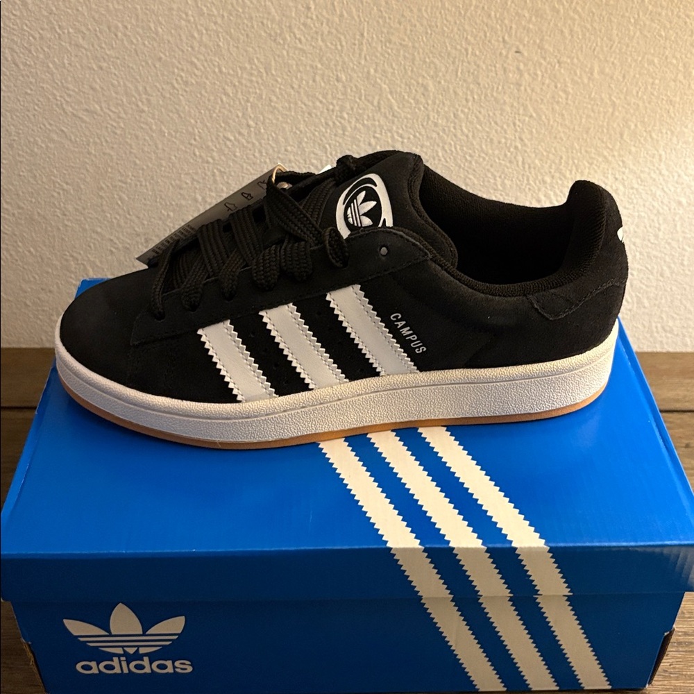 NIB [adidas] Campus '00s Athletic Sneakers Shoes Black/White Youth/Kids Sz 5 - Picture 5 of 12